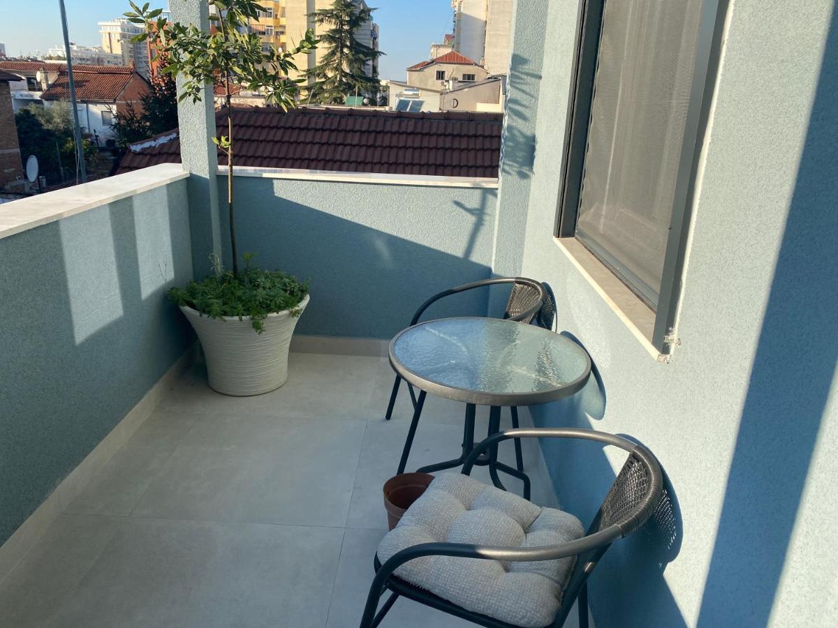 Vila-Amo, Suites&Rooms In Tirana Center Buitenkant foto