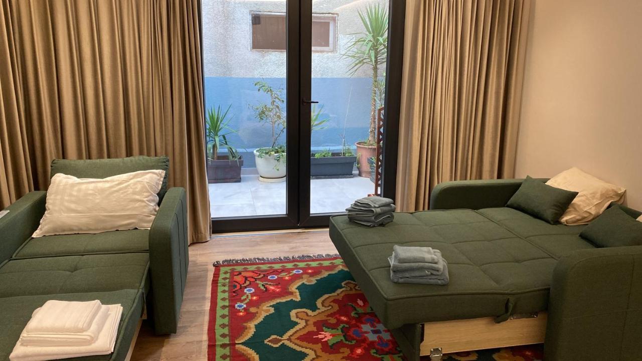 Vila-Amo, Suites&Rooms In Tirana Center Buitenkant foto