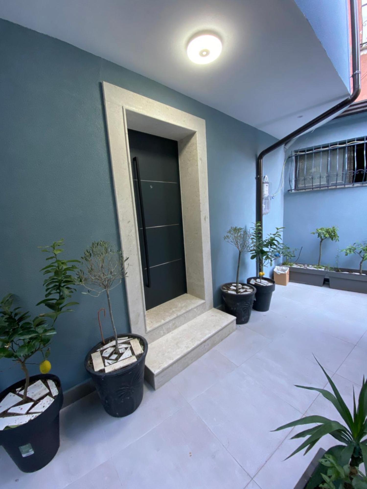 Vila-Amo, Suites&Rooms In Tirana Center Buitenkant foto